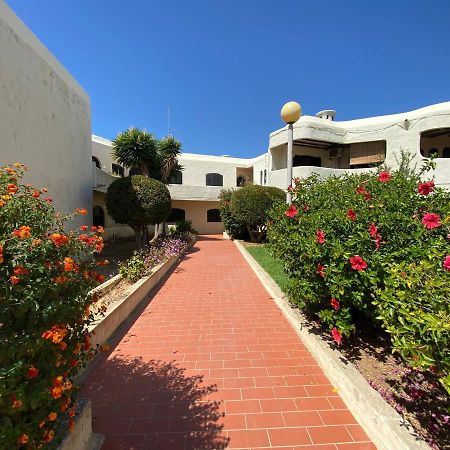 Peaceful & Spacious Apt With Parking & Queen Bed Carvoeiro  Esterno foto